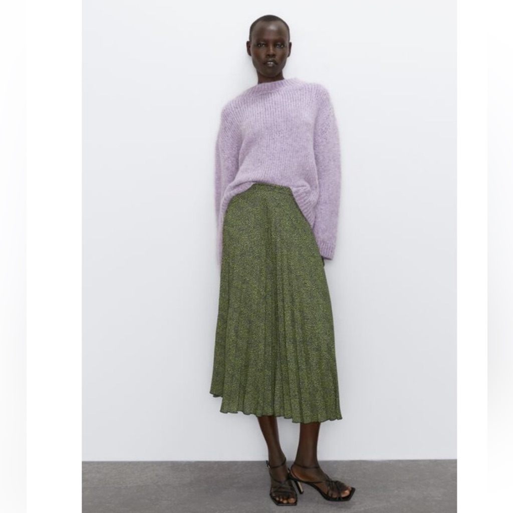 Zara Black And Green Dots Pleated Midi Skirt Size Small